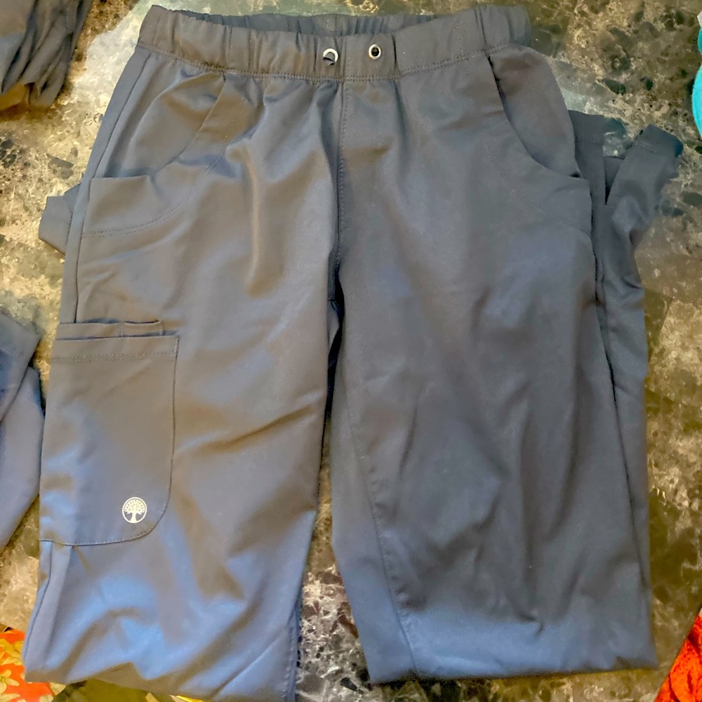 Scrub pants
